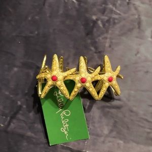 Elastic Lilly Pulitzer bracelet.